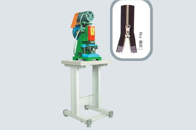 半自動雙開口打側式右插固定機（TYM-219M）