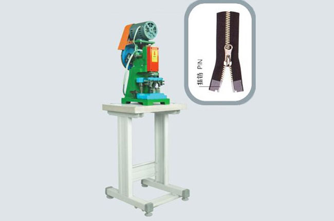 半自動雙開口打側式左插固定機（TYM-218M）
